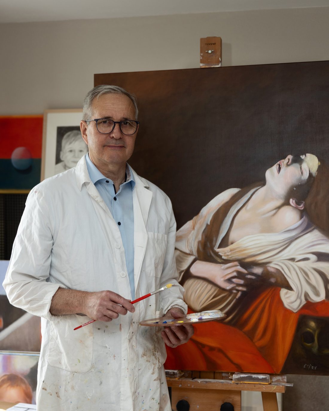 Erwin Spicher in seinem Atelier in Düdingen